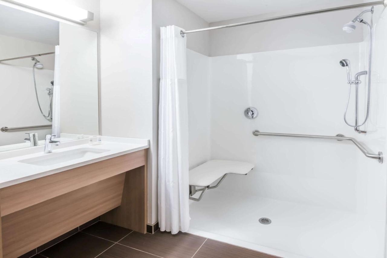 Microtel Inn & Suites By Wyndham Warsaw Eksteriør bilde