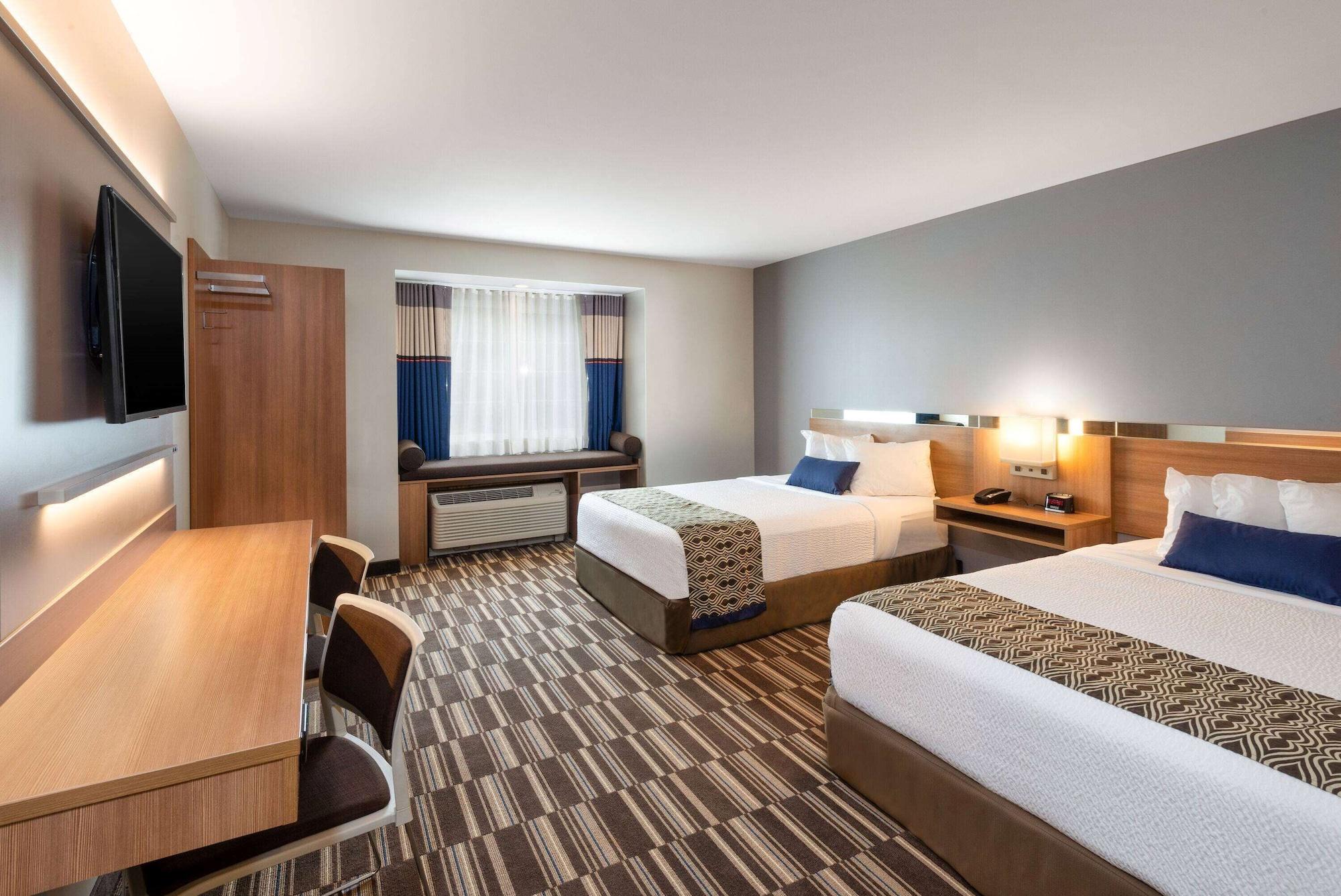 Microtel Inn & Suites By Wyndham Warsaw Eksteriør bilde