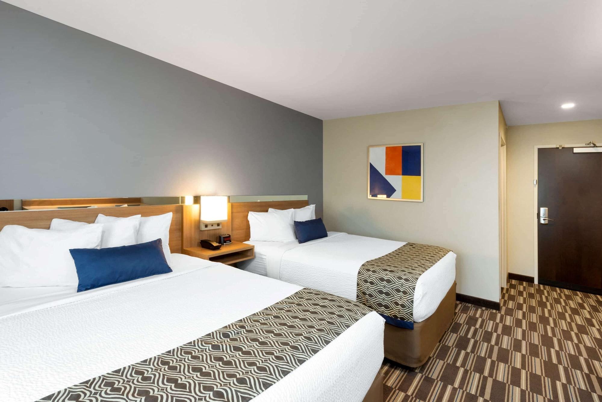 Microtel Inn & Suites By Wyndham Warsaw Eksteriør bilde