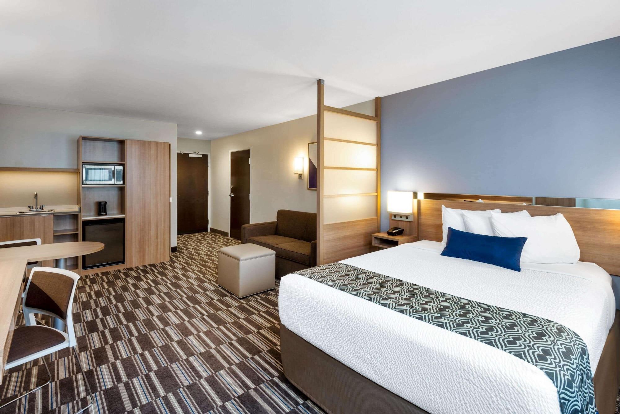 Microtel Inn & Suites By Wyndham Warsaw Eksteriør bilde