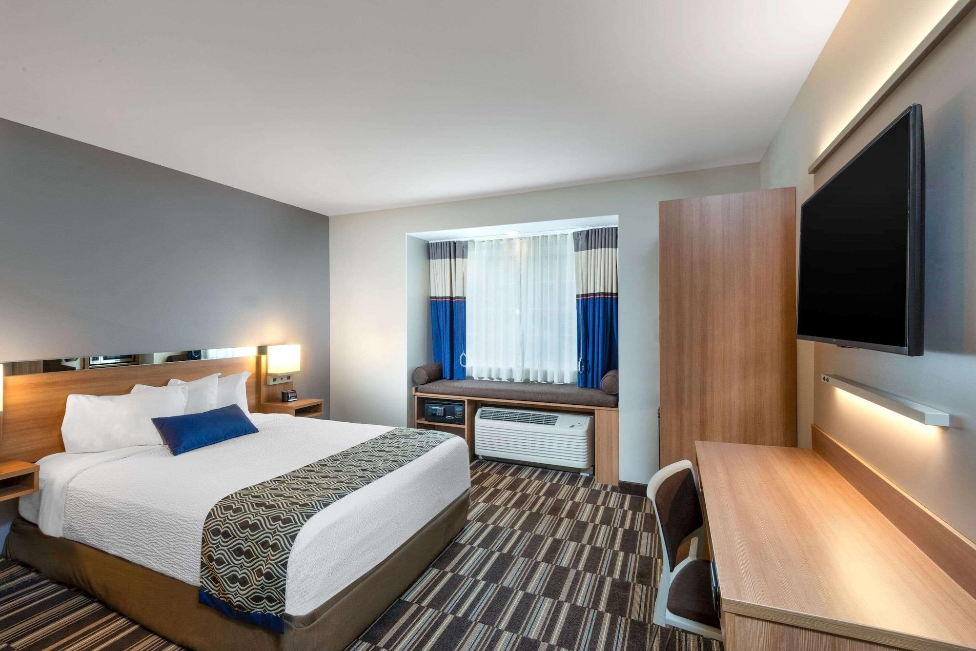 Microtel Inn & Suites By Wyndham Warsaw Eksteriør bilde